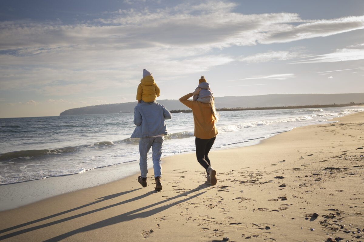 young-family-enjoying-their-trip